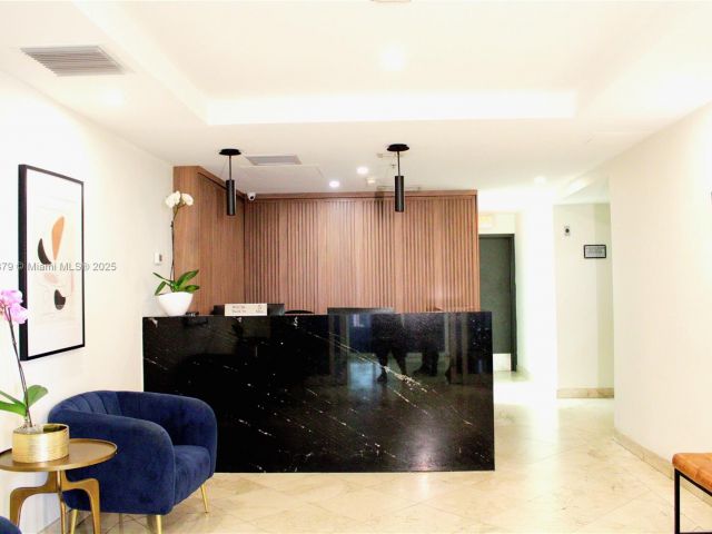 Apartment for sale  Unit #2705 - photo 5916528