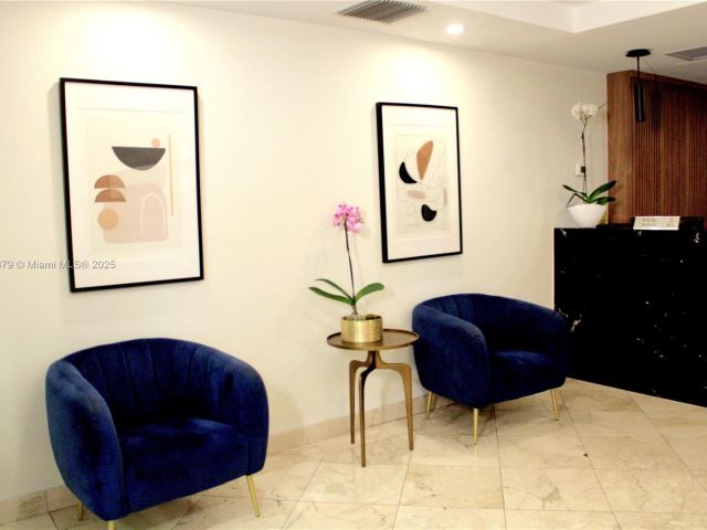 Apartment for sale  Unit #2705 - photo 5916529