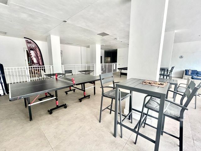 Apartment for sale  Unit #1015 - photo 5926392