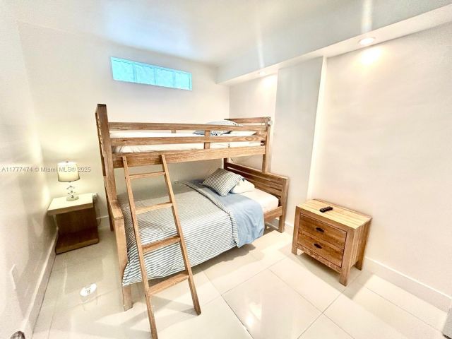 Apartment for sale  Unit #1015 - photo 5926399