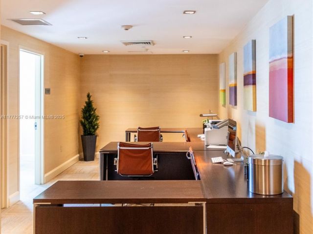 Apartment for rent  Unit #1504 - photo 5917498