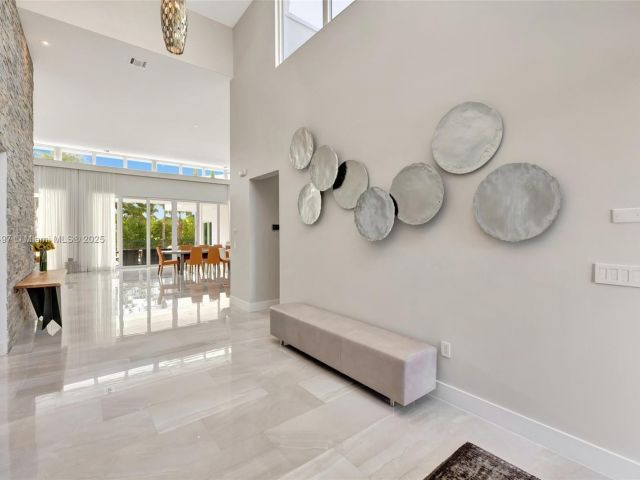 Home for sale at 907 Diplomat Pkwy - photo 5873625