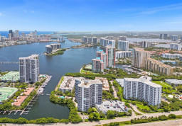 Apartment #1607 at Mystic Pointe 600