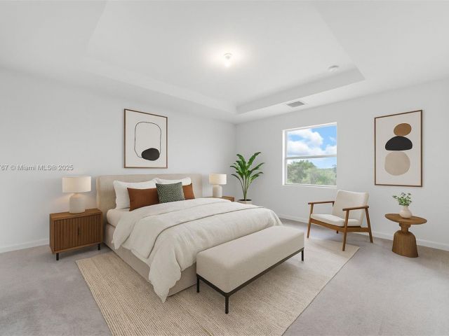 Home for rent at 2700 SE 23 Ave - photo 6200710