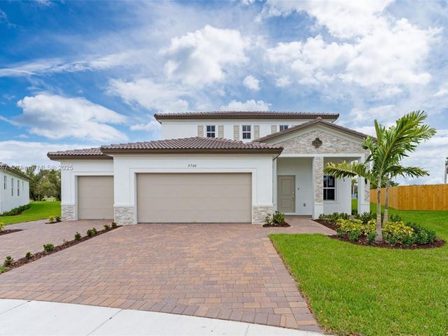 Home for rent at 2700 SE 23 Ave - photo 6200715