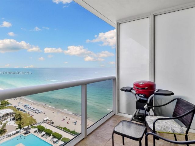 Apartment for sale  Unit #2409 - photo 5899811