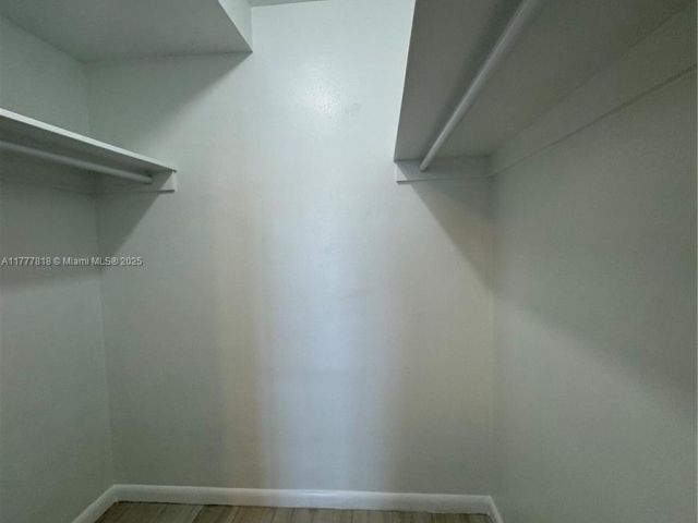 Apartment for rent  Unit #1206 - photo 5906728