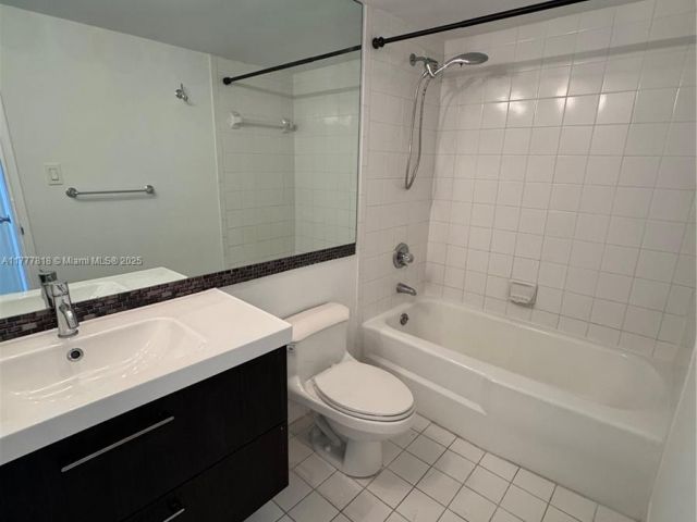 Apartment for rent  Unit #1206 - photo 5906729