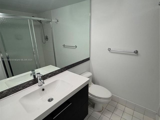Apartment for rent  Unit #1206 - photo 5906732