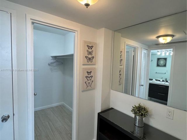 Apartment for rent  Unit #1206 - photo 6128142