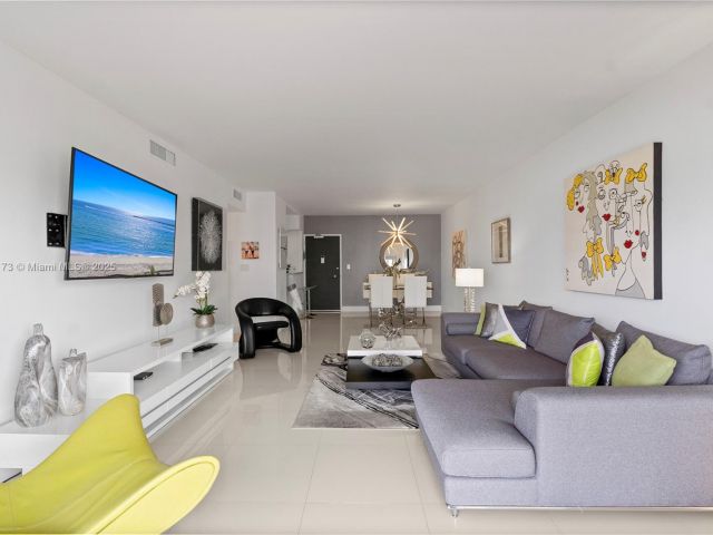 Apartment for sale  Unit #12H - photo 5901436