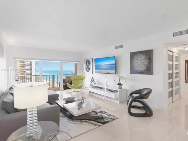 2-bedroom condo for sale in Hallandale Beach - 1950 S Ocean Dr 12H - MondialRealty