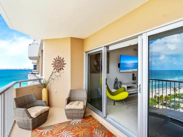 2-bedroom condo for sale in Hallandale Beach - 1950 S Ocean Dr 12H - MondialRealty