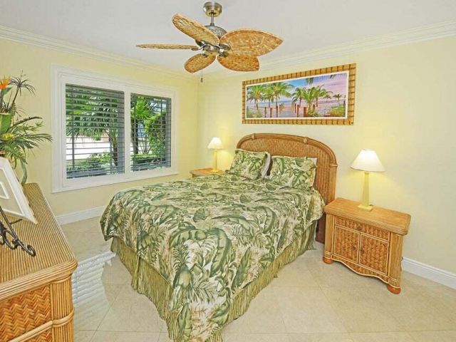 Home for rent at 885 NE Mulberry Drive - photo 5971128