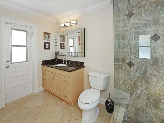 Home for rent at 885 NE Mulberry Drive - photo 5971131