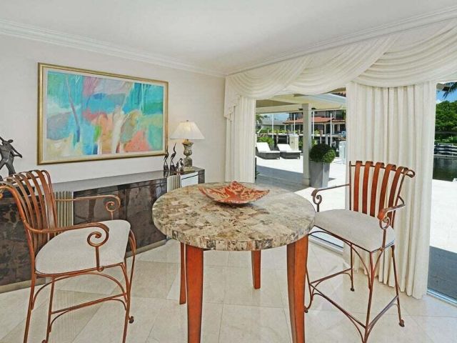 Home for rent at 885 NE Mulberry Drive - photo 5971133