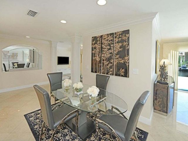 Home for rent at 885 NE Mulberry Drive - photo 5971137