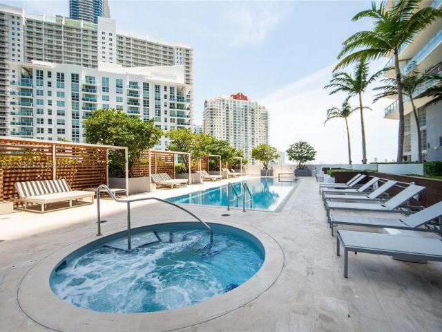 Apartment for sale  Unit #2710 - photo 6156995