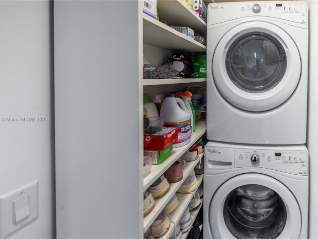 Apartment for sale  Unit #2710 - photo 6156997