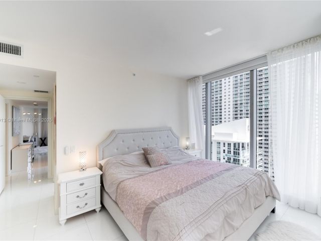 Apartment for sale  Unit #2710 - photo 6157003