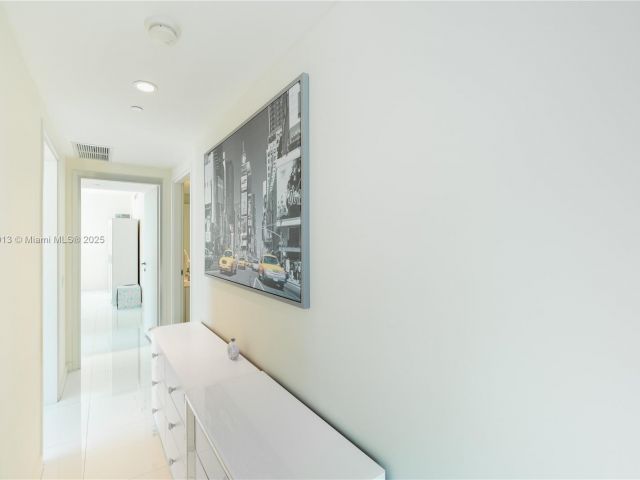 Apartment for sale  Unit #2710 - photo 6157008