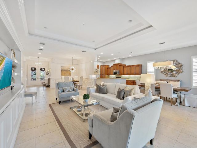 Home for sale at 10775 La Strada - photo 6438783