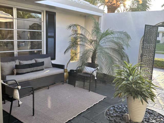 Home for rent at 1080 Walnut Terrace - photo 6059355