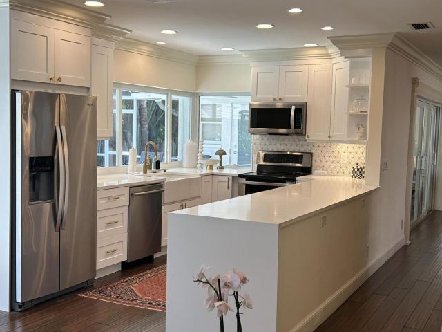 Home for rent at 1080 Walnut Terrace - photo 6059373