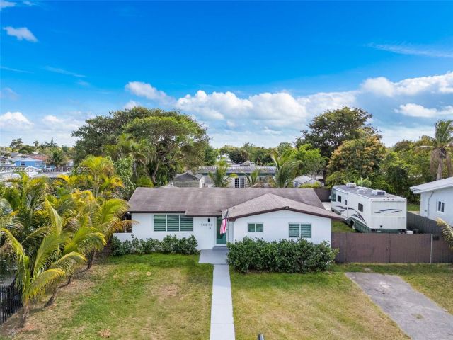 Home for sale at 14870 SW 297th St - photo 6256368