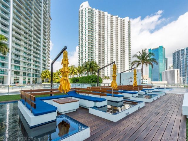 Apartment for sale  Unit #4104 - photo 5922523