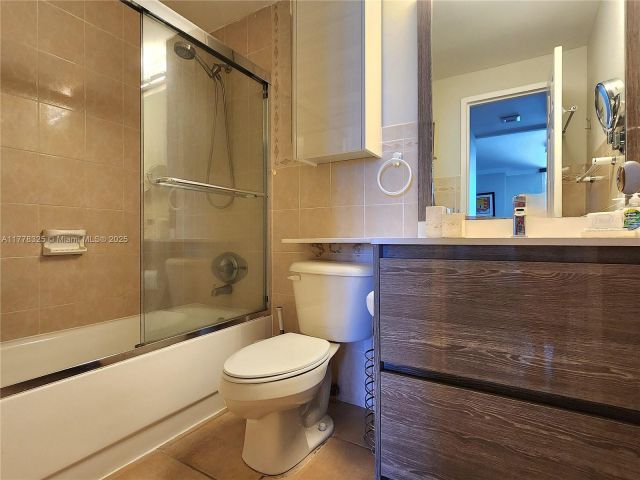 Apartment for rent  Unit #1107 - photo 5901610