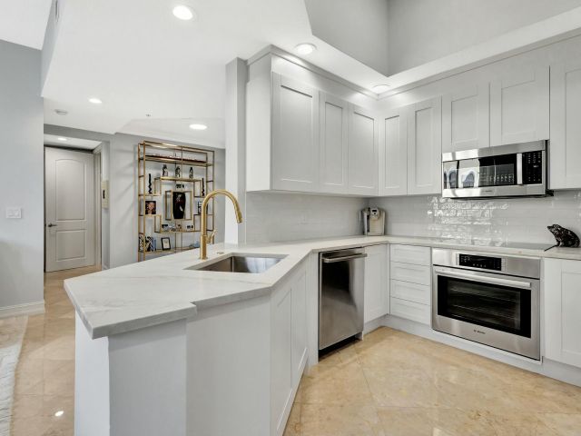 Apartment for rent  Unit #2108 - photo 5898319