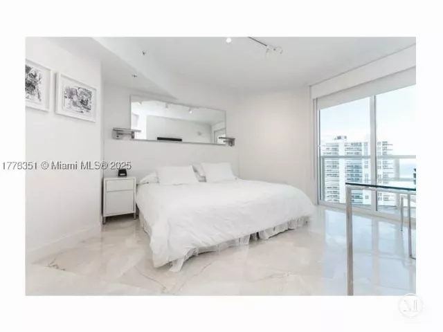 2-bedroom condo for sale in Sunny Isles Beach - 16699 Collins Ave 2406 - MondialRealty