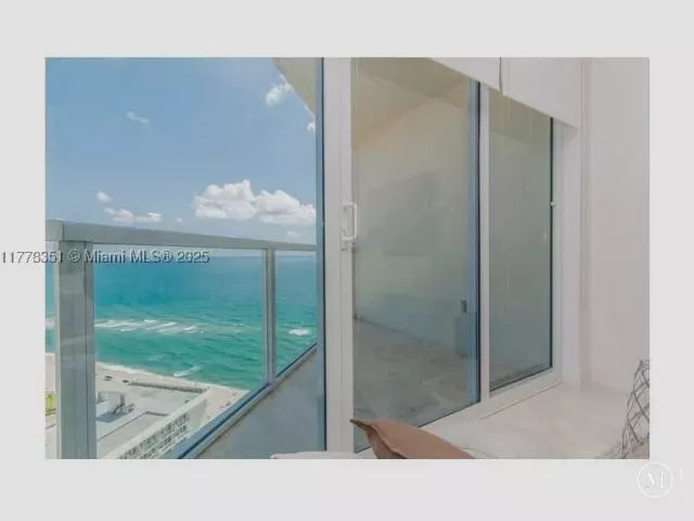 2-bedroom condo for sale in Sunny Isles Beach - 16699 Collins Ave 2406 - MondialRealty