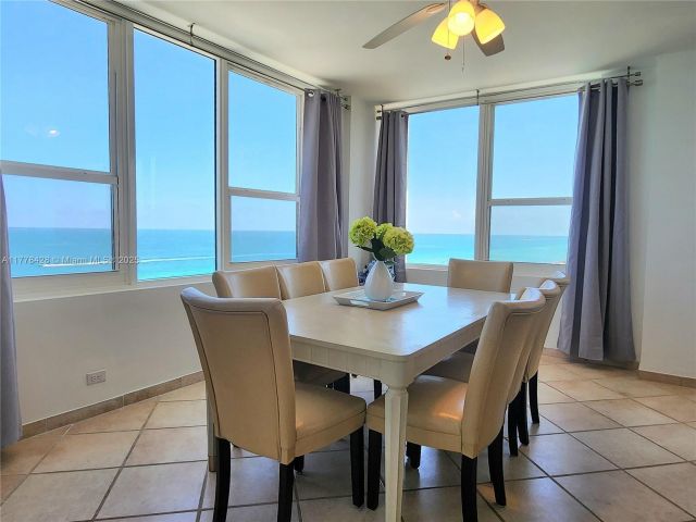 Apartment for rent  Unit #914 - photo 5901552