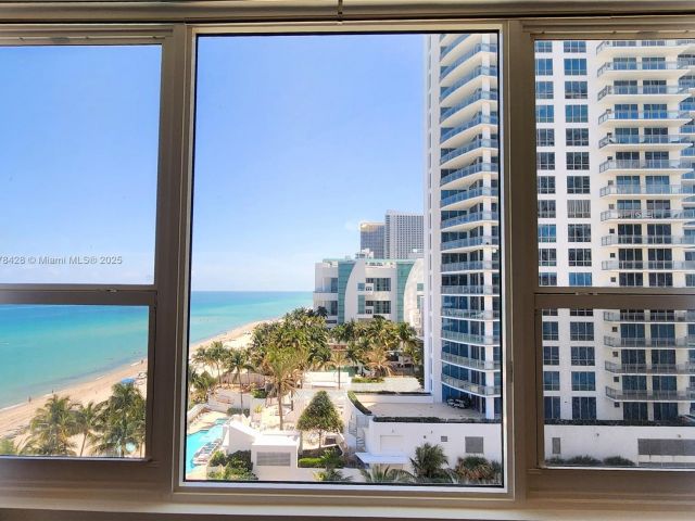 Apartment for rent  Unit #914 - photo 5901553