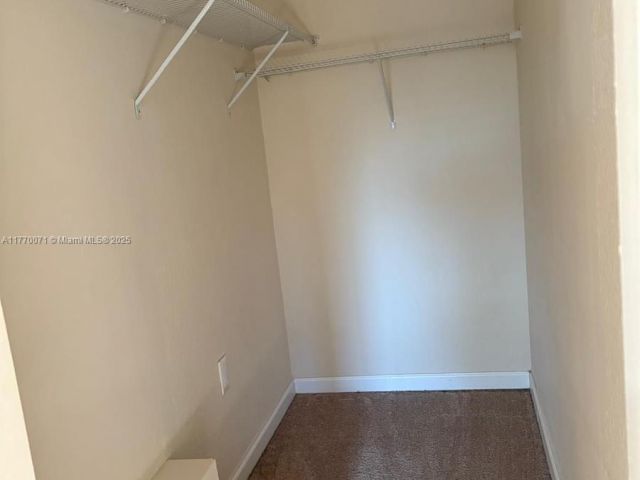 Home for rent at 21109 NW 14th Pl 4-32 - photo 5897504