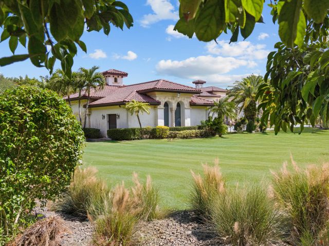 Home for sale at 10058 El Caballo Court - photo 5879415