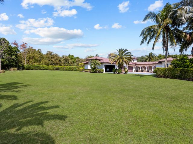 Home for sale at 10058 El Caballo Court - photo 5879416