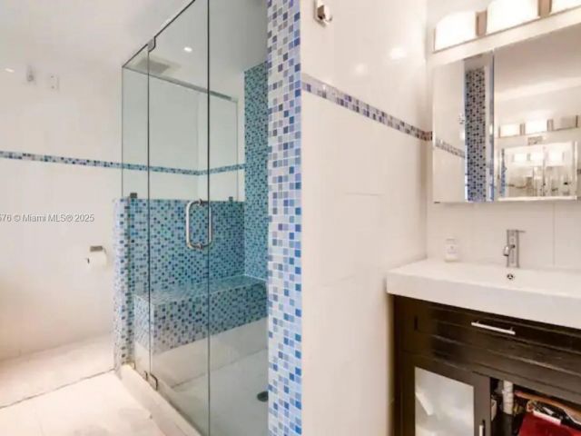 Home for rent at 1725 Tigertail Ave - photo 6142733