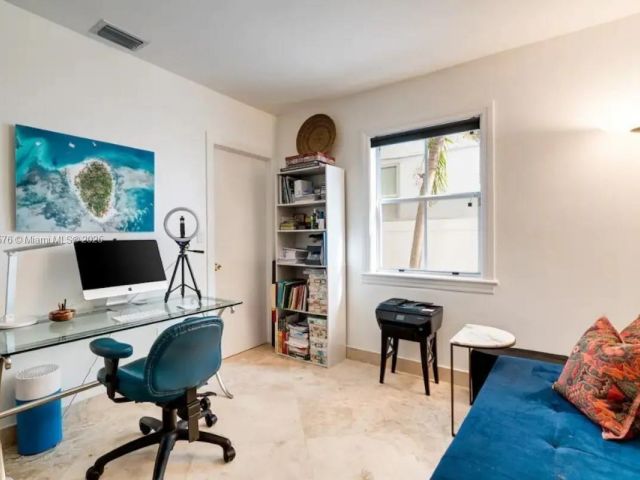 Home for rent at 1725 Tigertail Ave - photo 6142739