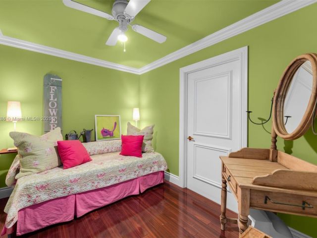 Apartment for sale  Unit #2004 - photo 5910317