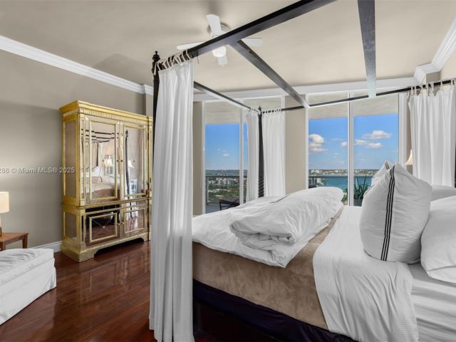 Apartment for sale  Unit #2004 - photo 5910322