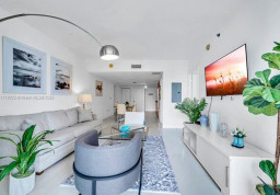 Apartment #1711 at Icon Brickell W Miami