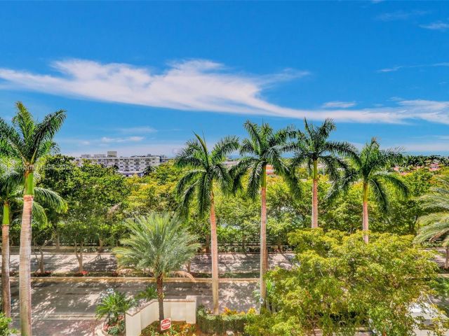 Apartment for sale  Unit #503 - photo 5923611