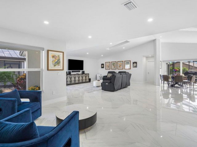 Home for sale at 11158 Highland Circle - photo 5941964