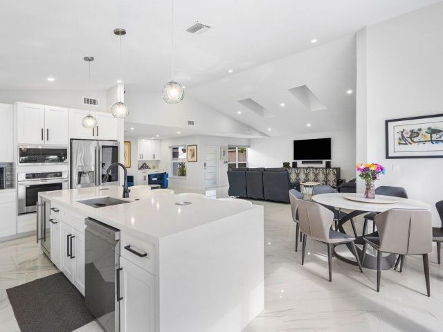 Home for sale at 11158 Highland Circle - photo 5941965