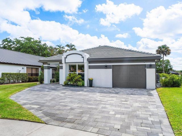 Home for sale at 11158 Highland Circle - photo 5941968