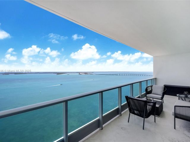 Apartment for sale  Unit #2605 - photo 5915931