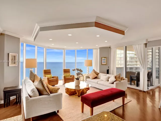 Apartment for rent  Unit #908 - photo 5898791